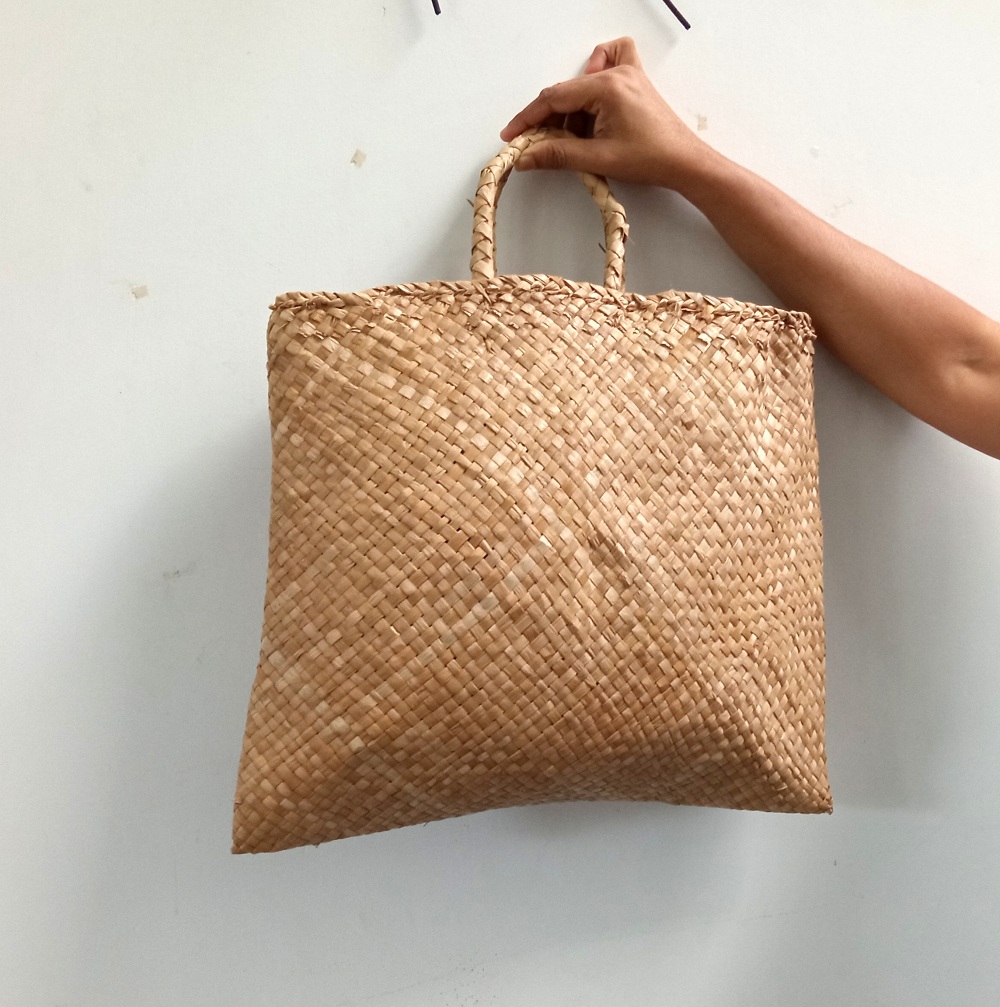 Reed Woven Handbag Summer Beach Bag